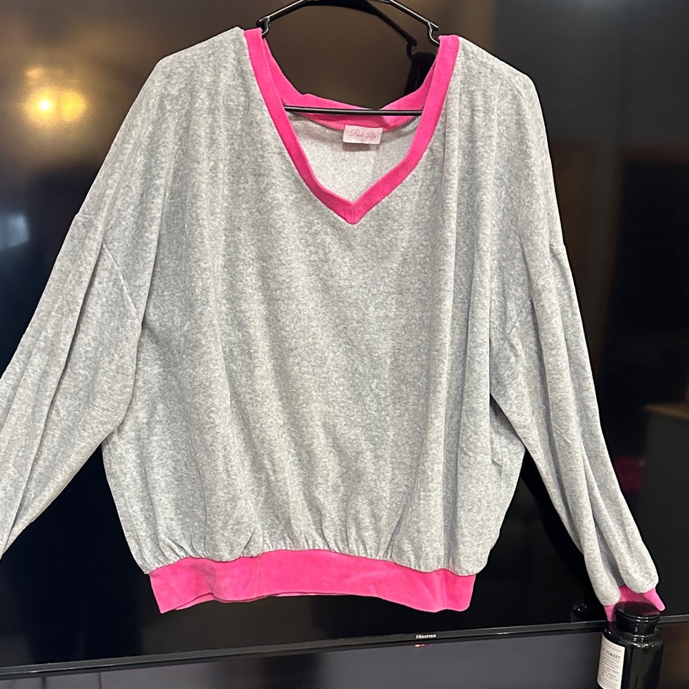 Pink Lily Gray top with Pink Trim